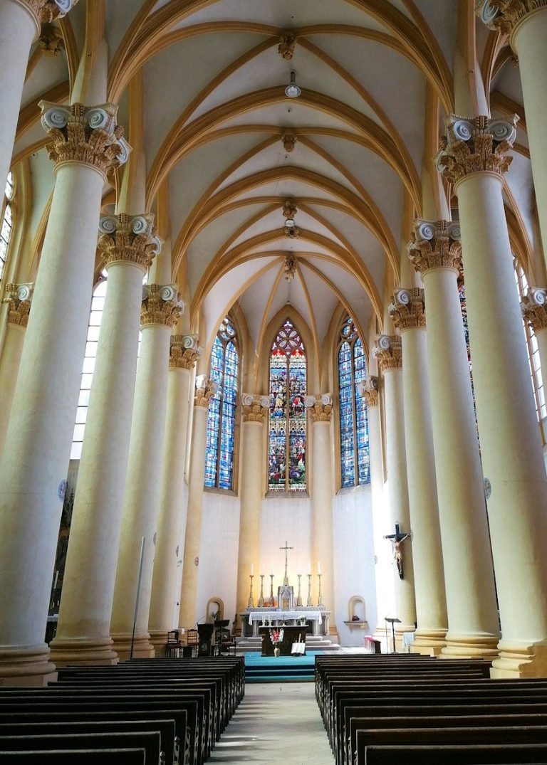 eglise mariage illustration catholicisme